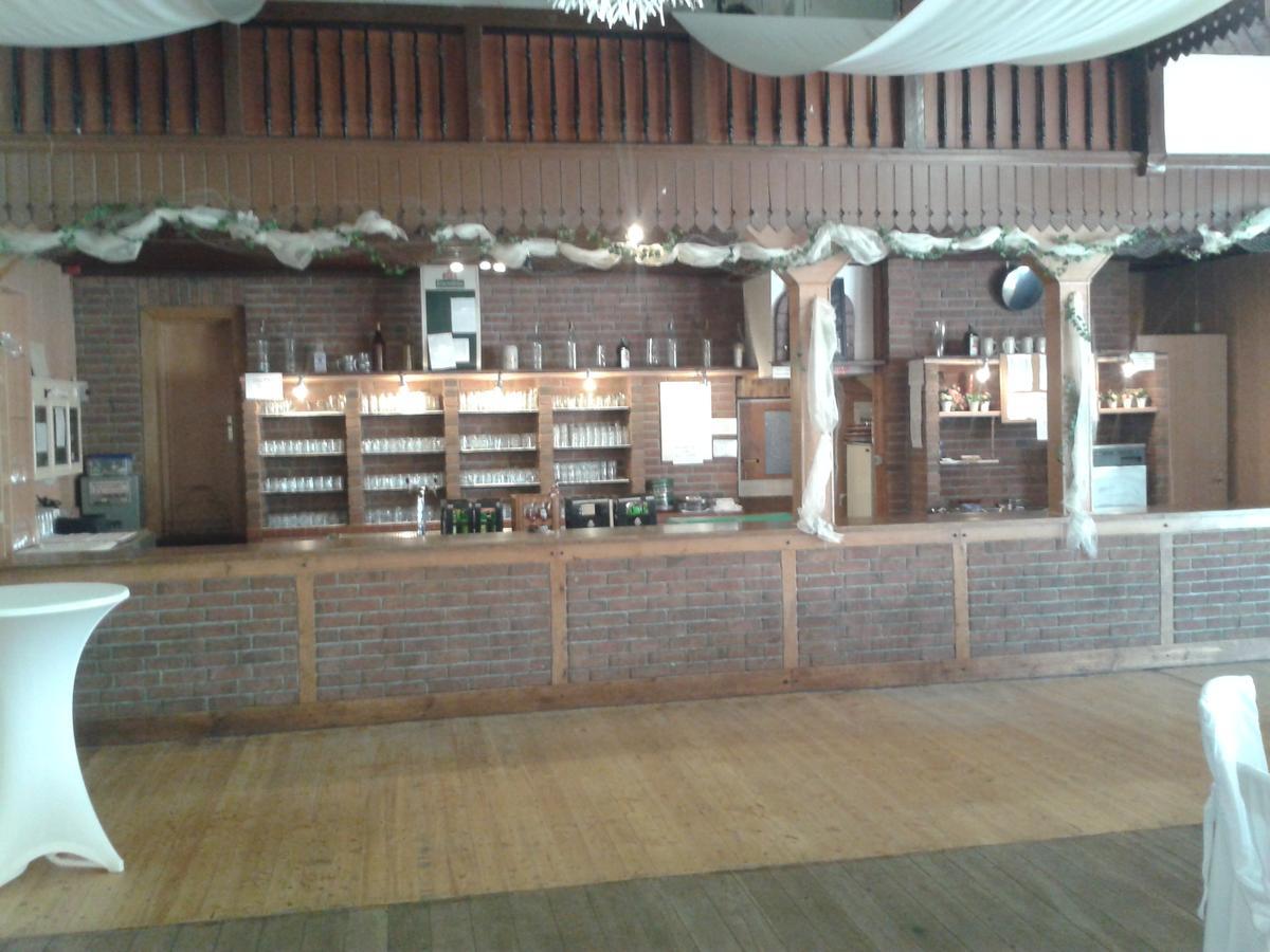 Wahrenholz Landgasthof Schoenecke מראה חיצוני תמונה